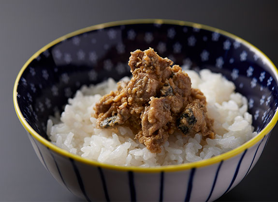 カツオの燻製味噌ご飯